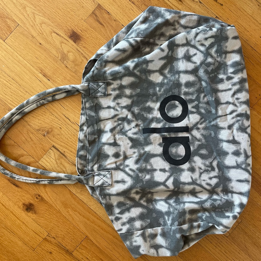 Alo Bag